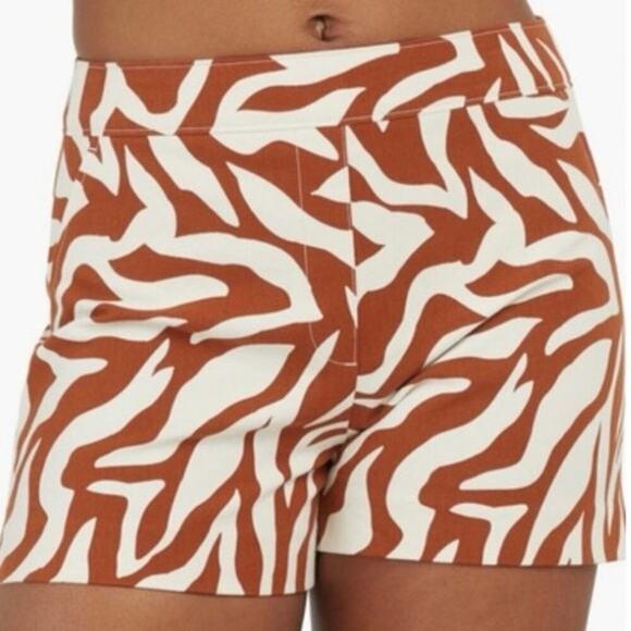 SPANX On The Go Brown Zebra Print Stretch Control Shorts Size XL - Picture 1 of 13